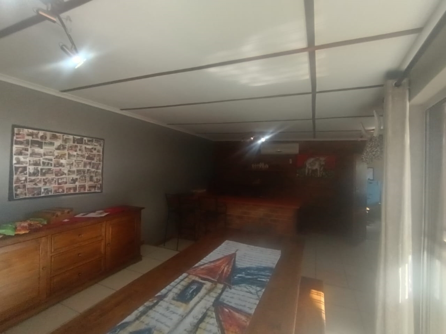 4 Bedroom Property for Sale in New Park Northern Cape